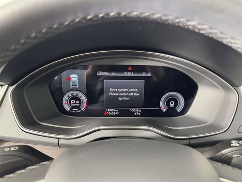 Used 2022 Audi Q5 2.0T Premium Plus image 3