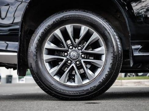 Used 2018 Lexus GX 460 Premium AWD/4WD image 12