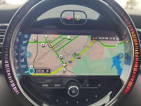 Used 2022 MINI Cooper S w/ Premium Package image 19