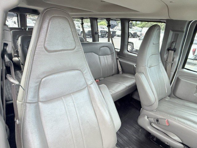 Used 2023 Chevrolet Express 3500 LS RWD image 16