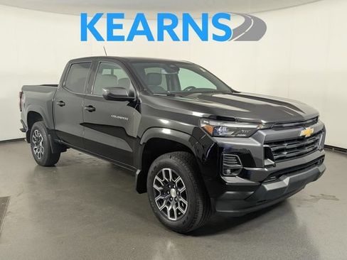 Used 2024 Chevrolet Colorado LT w/ LT Convenience Package III AWD/4WD image 1
