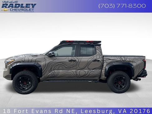 Used 2025 Toyota Tacoma TRD Pro image 2