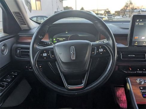 Used 2020 Lincoln Aviator Reserve w/ Equipment Group 202A image 20