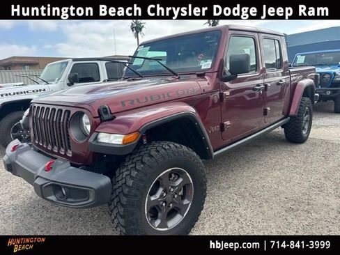 Used 2022 Jeep Gladiator Rubicon w/ Cold Weather Group AWD/4WD image 1
