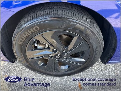 Used 2022 Hyundai Elantra SEL image 12