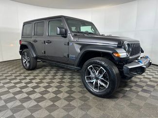 Used 2024 Jeep Wrangler Unlimited w/ Convenience Group video 2