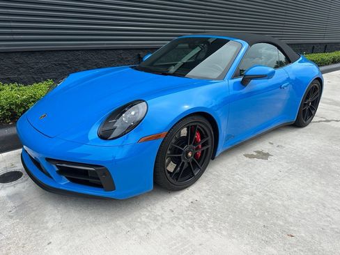 Certified 2023 Porsche 911 Carrera GTS RWD image 7
