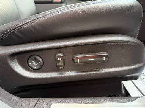 Used 2016 Acura RLX w/ Technology Package FWD image 25