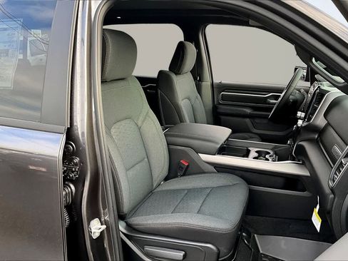 New 2026 RAM 1500 Big Horn AWD/4WD image 14