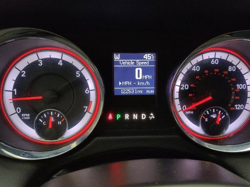 Used 2020 Dodge Grand Caravan GT image 23