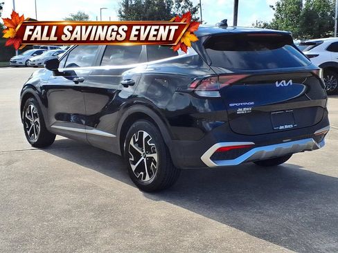 Certified 2023 Kia Sportage EX FWD image 2