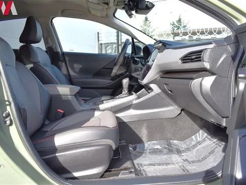 Used 2024 Subaru Crosstrek 2.5i Limited AWD/4WD image 25