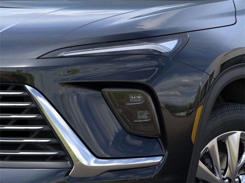 New 2025 Buick Enclave Preferred w/ Power Package image 10