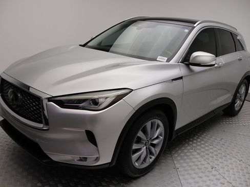 Used 2021 INFINITI QX50 Luxe w/ Cargo Package FWD image 2