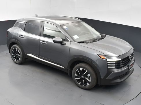 New 2025 Nissan Kicks SV w/ SV Premium Package image 43