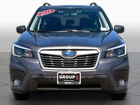 Used 2021 Subaru Forester Premium w/ Popular Package #1 AWD/4WD image 3