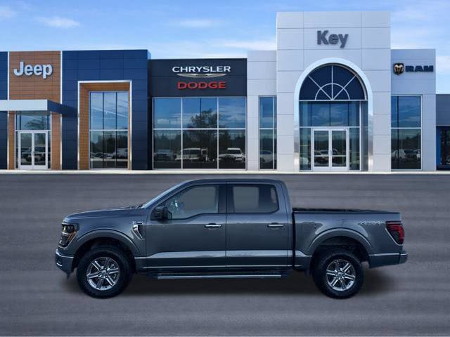 Used 2025 Ford F150 XLT w/ Equipment Group 301A Standard AWD/4WD image 2