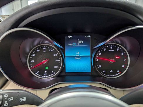 Certified 2020 Mercedes-Benz GLC 300 4MATIC image 24