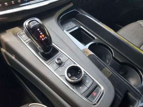 Certified 2024 Cadillac Escalade Sport w/ LPO, ONYX Package image 27