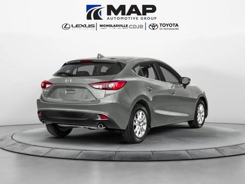 Used 2016 MAZDA MAZDA3 i Grand Touring FWD image 2