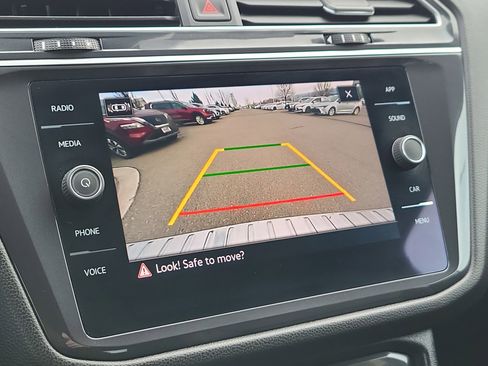 Used 2024 Volkswagen Tiguan Wolfsburg Edition image 22