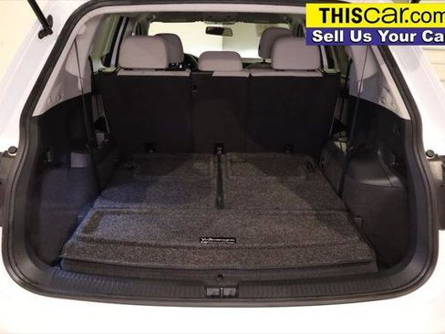 Used 2022 Volkswagen Tiguan S image 27