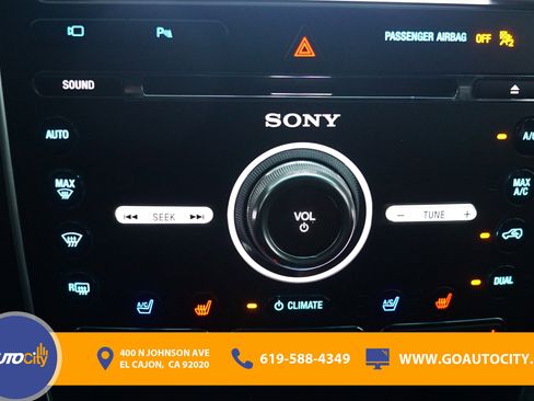 Used 2017 Ford Explorer Limited FWD image 24
