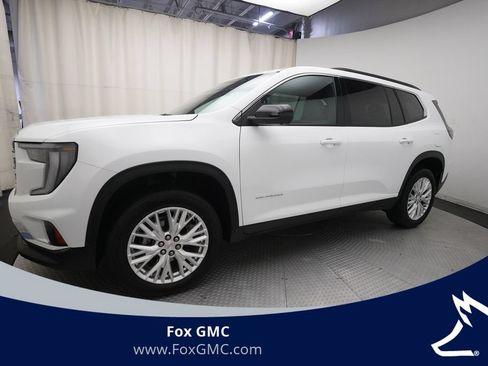Used 2025 GMC Acadia Elevation w/ Elevation Premium Package AWD/4WD image 1