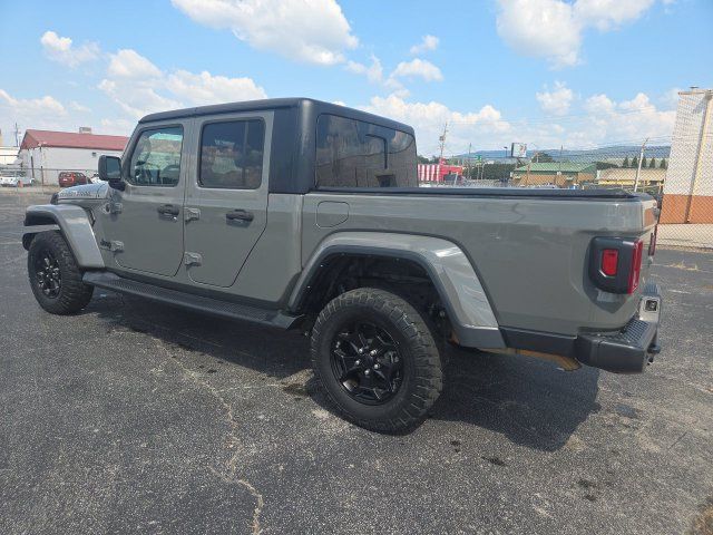 Used 2023 Jeep Gladiator Sport AWD/4WD image 6