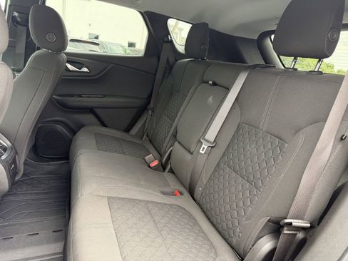 Used 2020 Chevrolet Blazer LT FWD image 19