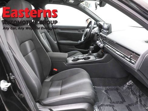 Used 2025 Honda Civic Sport image 23