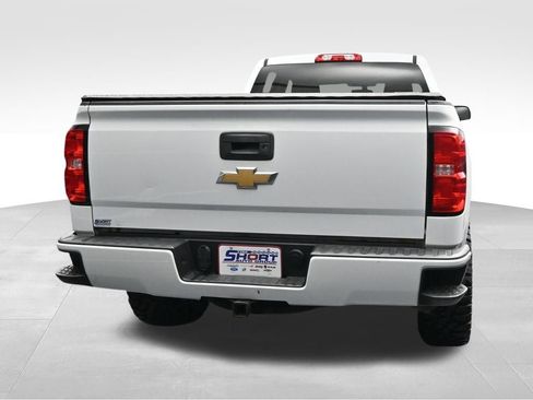 Used 2017 Chevrolet Silverado 1500 LT w/ All Star Edition AWD/4WD image 4