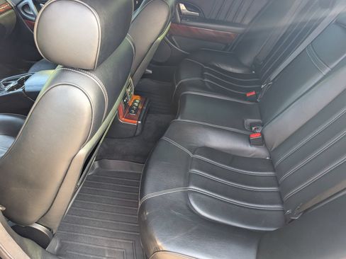 Used 2013 Maserati Quattroporte S RWD image 12