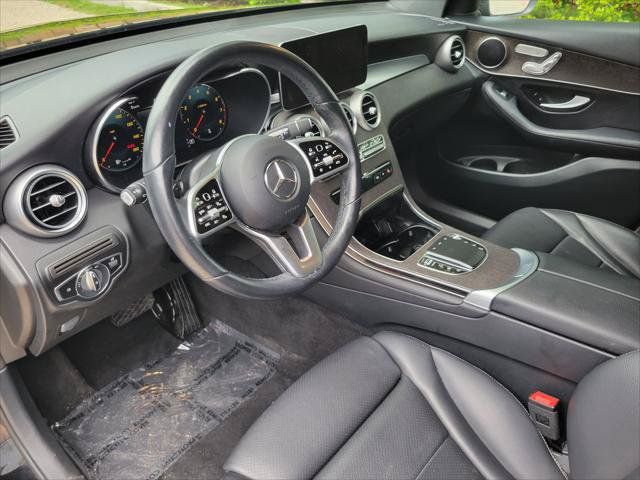 Used 2022 Mercedes-Benz GLC 300 4MATIC w/ Premium Package Lite image 20