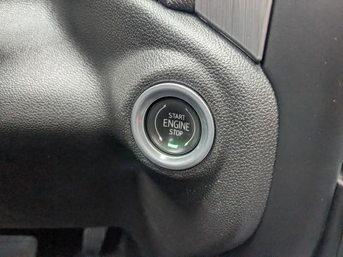 Used 2021 GMC Sierra 1500 Denali w/ Denali Ultimate Package AWD/4WD image 21