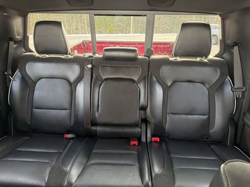 Used 2025 RAM 1500 Laramie image 13