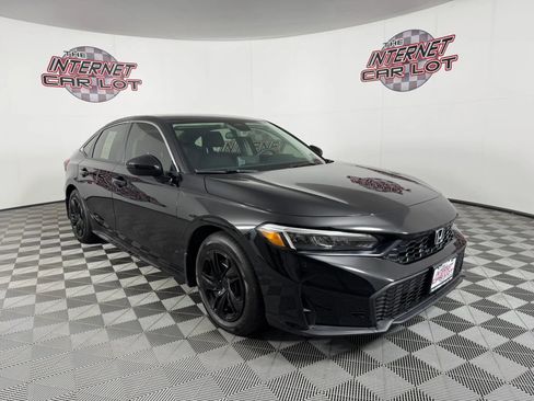 Used 2025 Honda Civic LX image 9