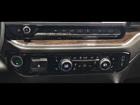 Used 2023 GMC Sierra 1500 Elevation AWD/4WD image 9