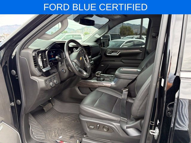 Used 2022 Chevrolet Silverado 1500 LTZ w/ LTZ Premium Package AWD/4WD image 21