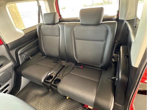 Used 2005 Honda Element EX image 11