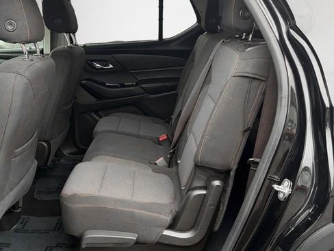 Used 2018 Chevrolet Traverse LS image 12