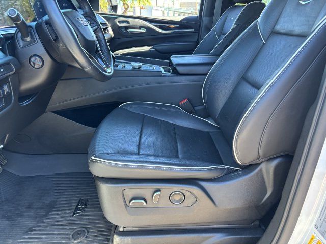 Used 2021 Cadillac Escalade Sport w/ LPO, ONYX Package AWD/4WD image 20