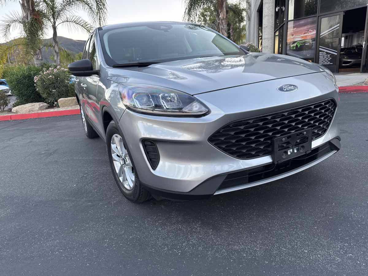Used 2022 Ford Escape SE FWD image 17