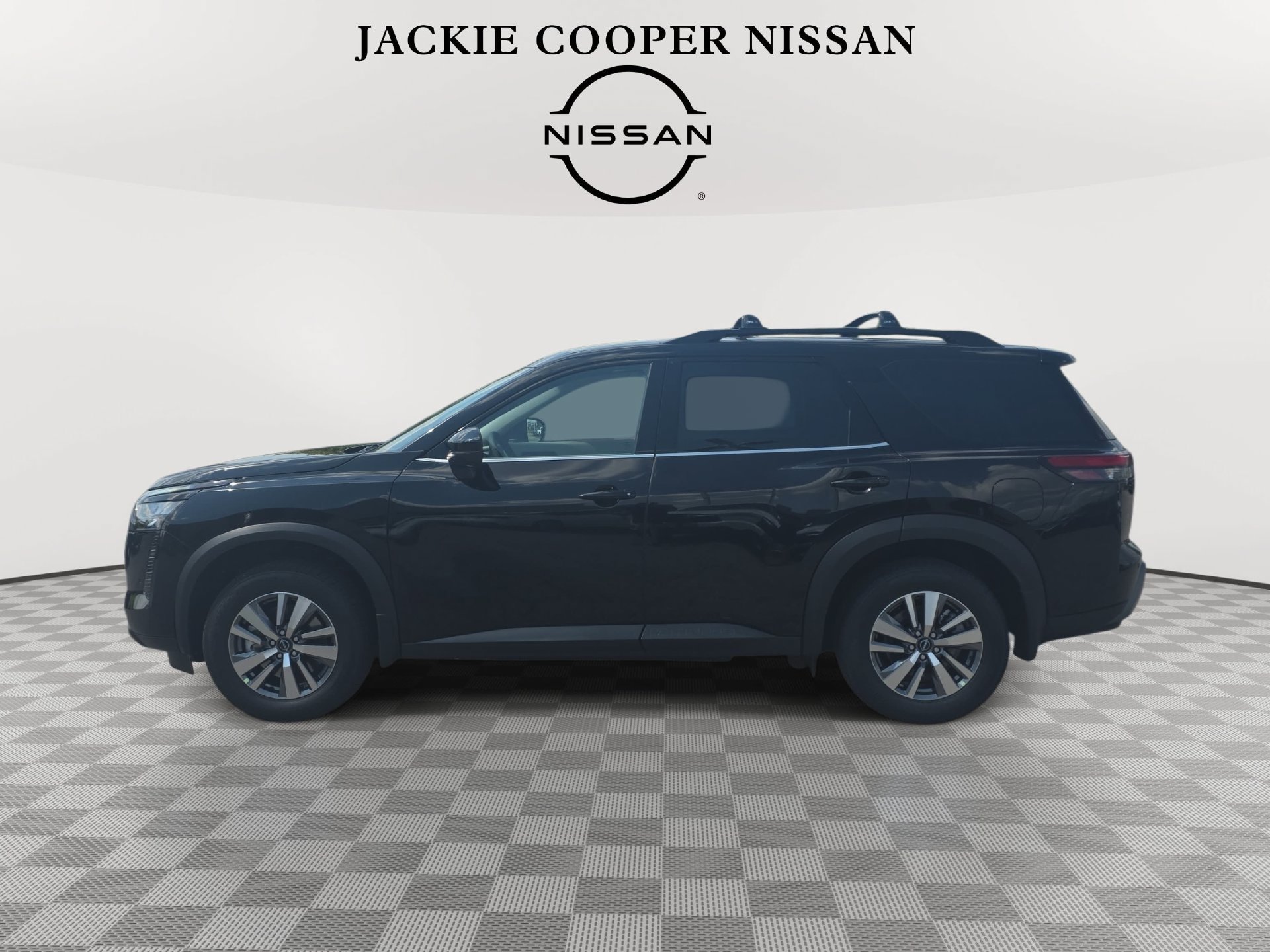 New 2026 Nissan Pathfinder SL FWD image 8