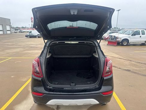 Used 2017 Buick Encore Preferred FWD image 5