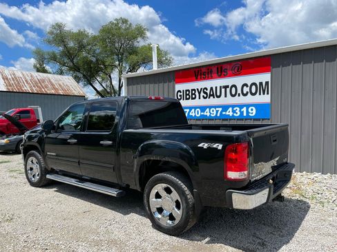 Used 2011 GMC Sierra 1500 SLE w/ Power Tech Package AWD/4WD image 2