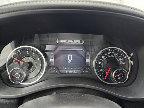 Used 2024 RAM 2500 Laramie w/ Night Edition image 10