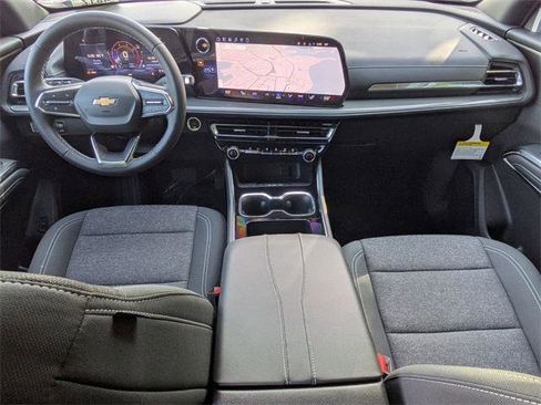 New 2026 Chevrolet Traverse LT w/ Driver Confidence Package image 23