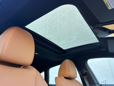 Used 2025 BMW i4 eDrive40 w/ Premium Package image 17