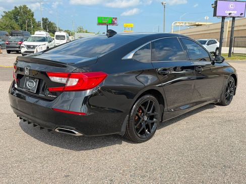Used 2019 Honda Accord Sport image 6
